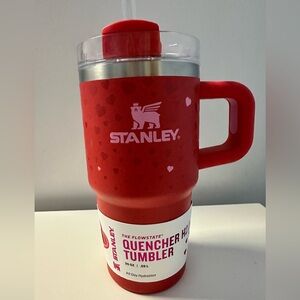 Stanley 20oz Stainless Steel H2.0 Flowstate Tumbler with handle - Ruby Hearts